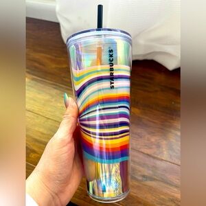 Starbucks swirl design large cup